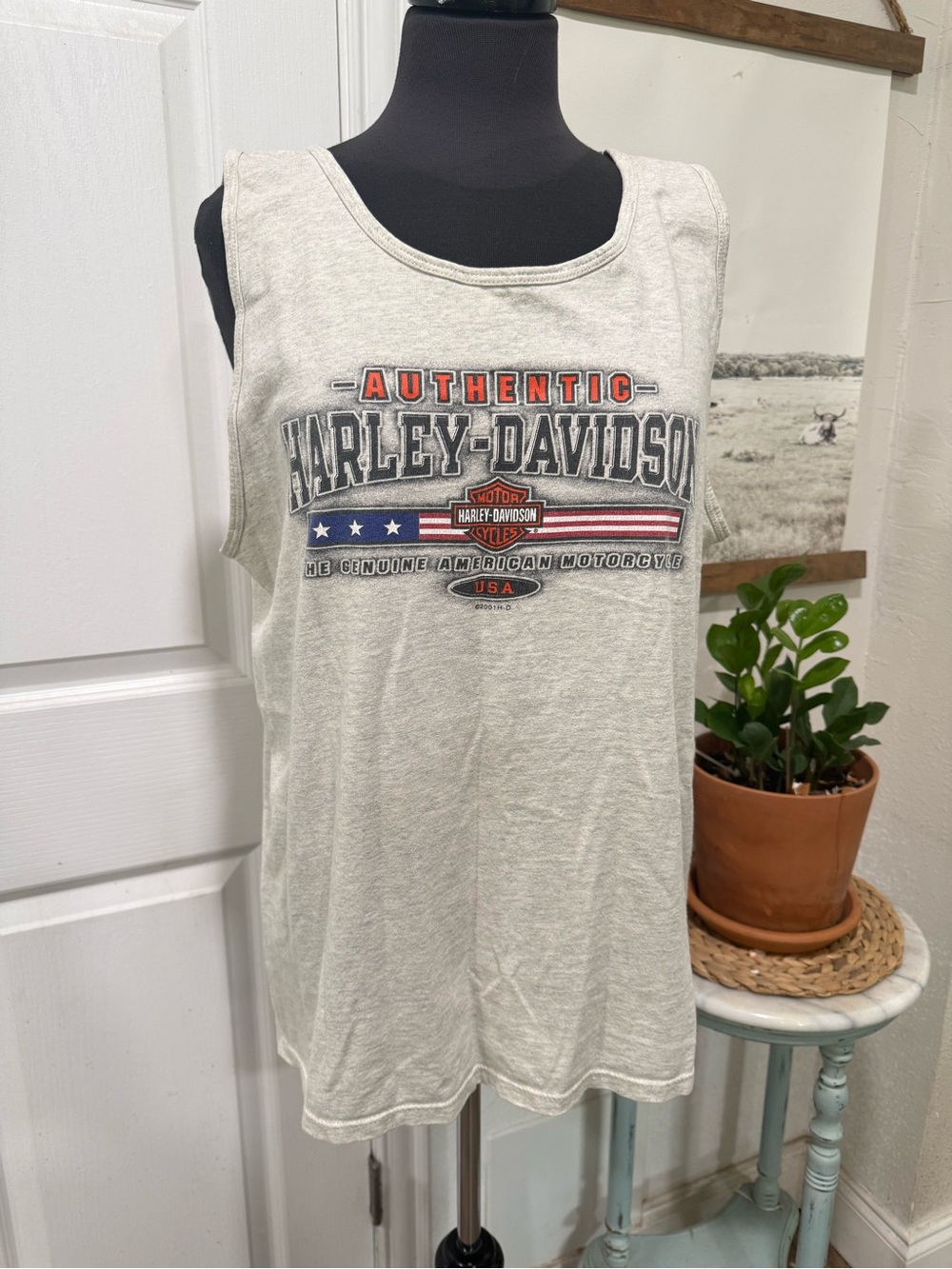 Harley-Davidson Gray Tank Top with Red, Blue and Black Logo